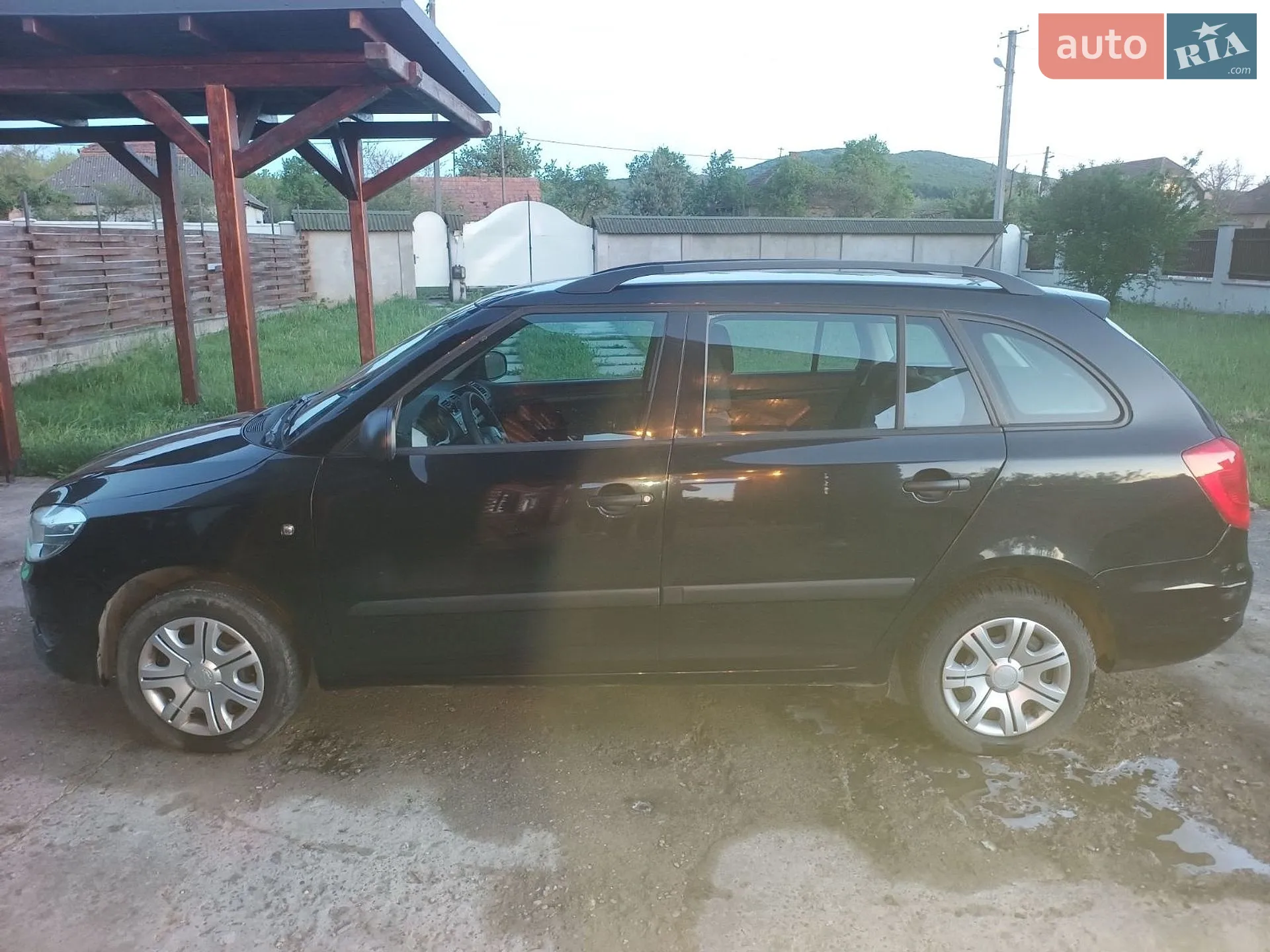 2012 Skoda Fabia - мініатюра 3
