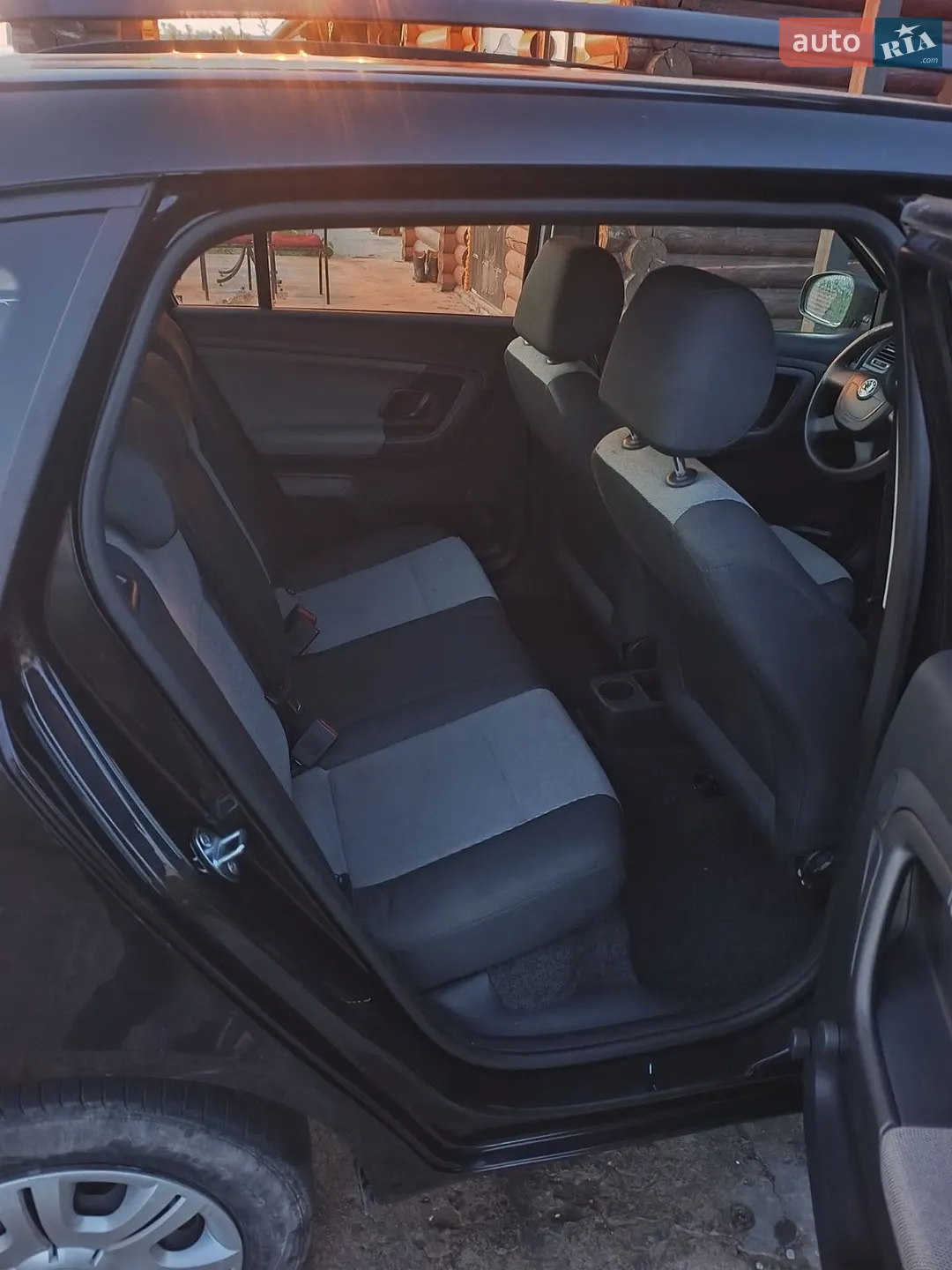 2012 Skoda Fabia - мініатюра 7