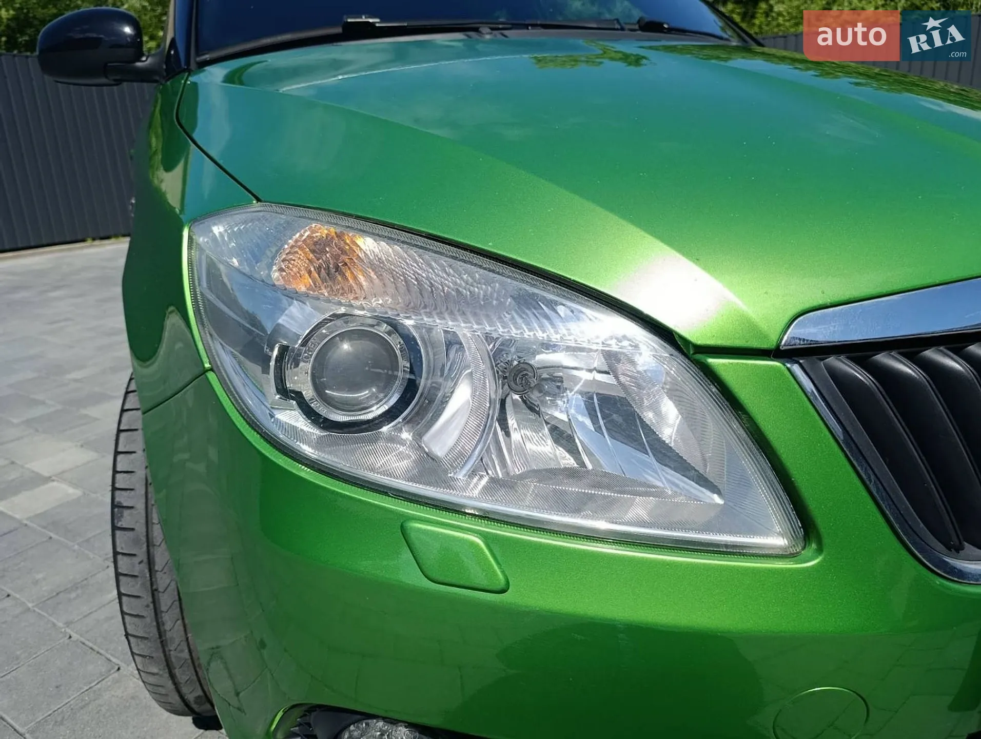 2010 Skoda Fabia - мініатюра 10