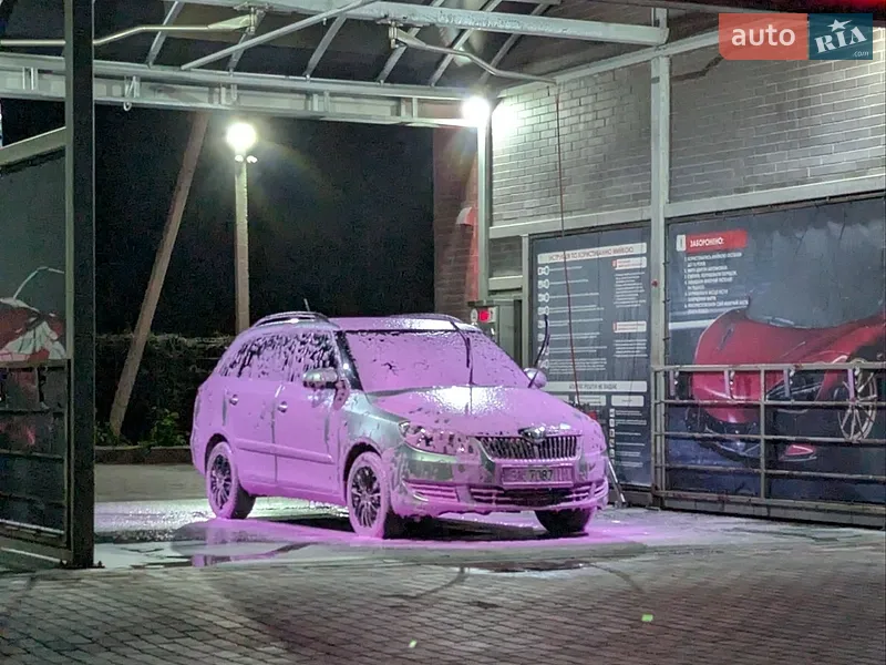Skoda Fabia 2011 VIN TMBJM25J1C3028818 фото оголошення 10 з 41