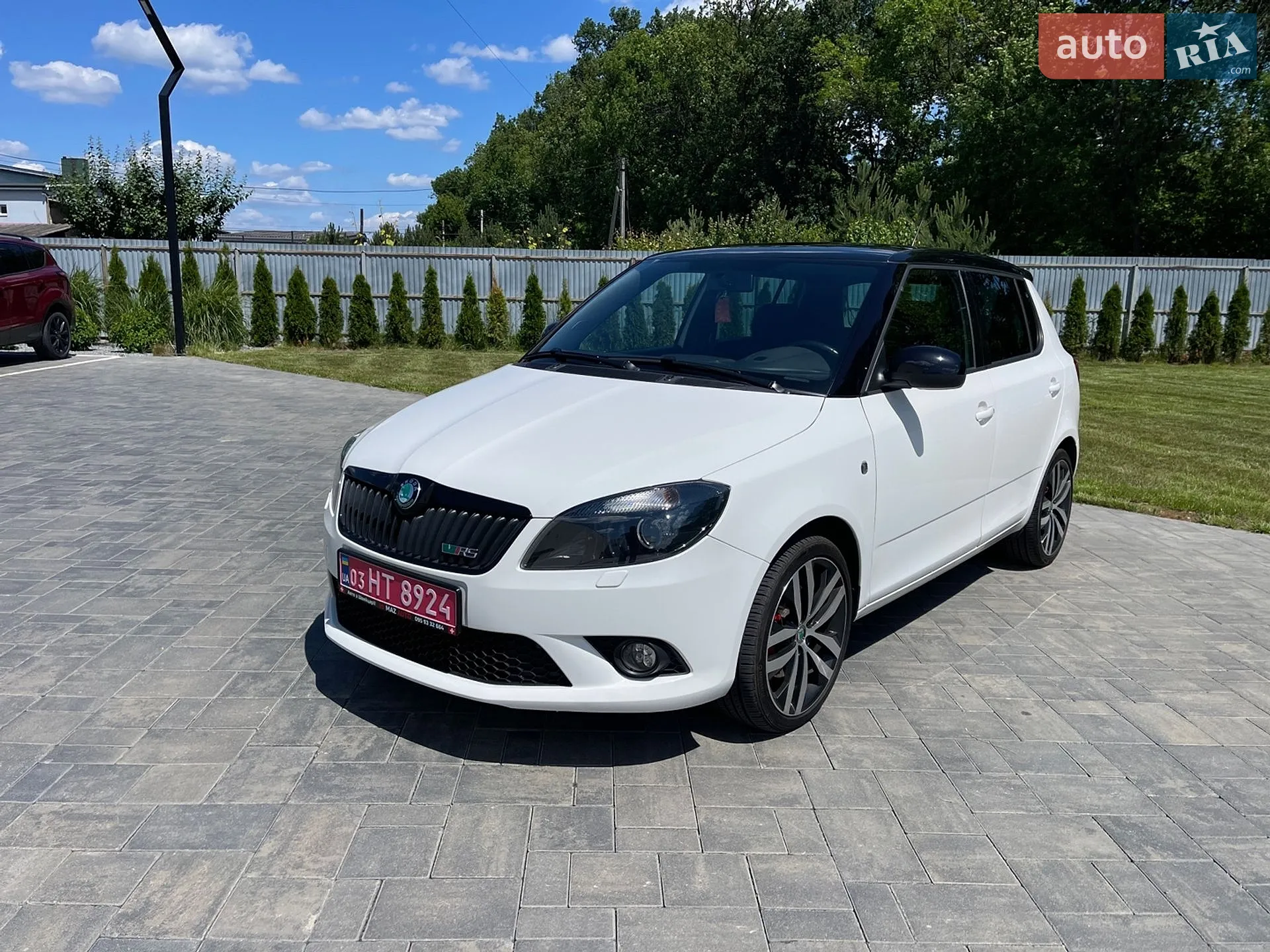 2012 Skoda Fabia - мініатюра 2