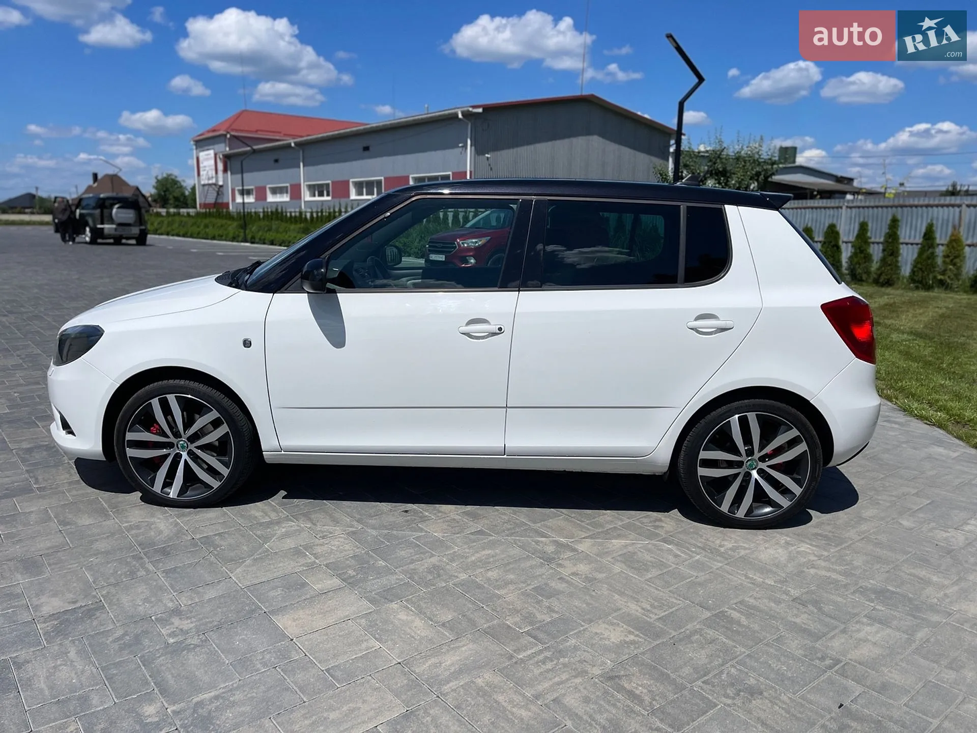 2012 Skoda Fabia - мініатюра 5