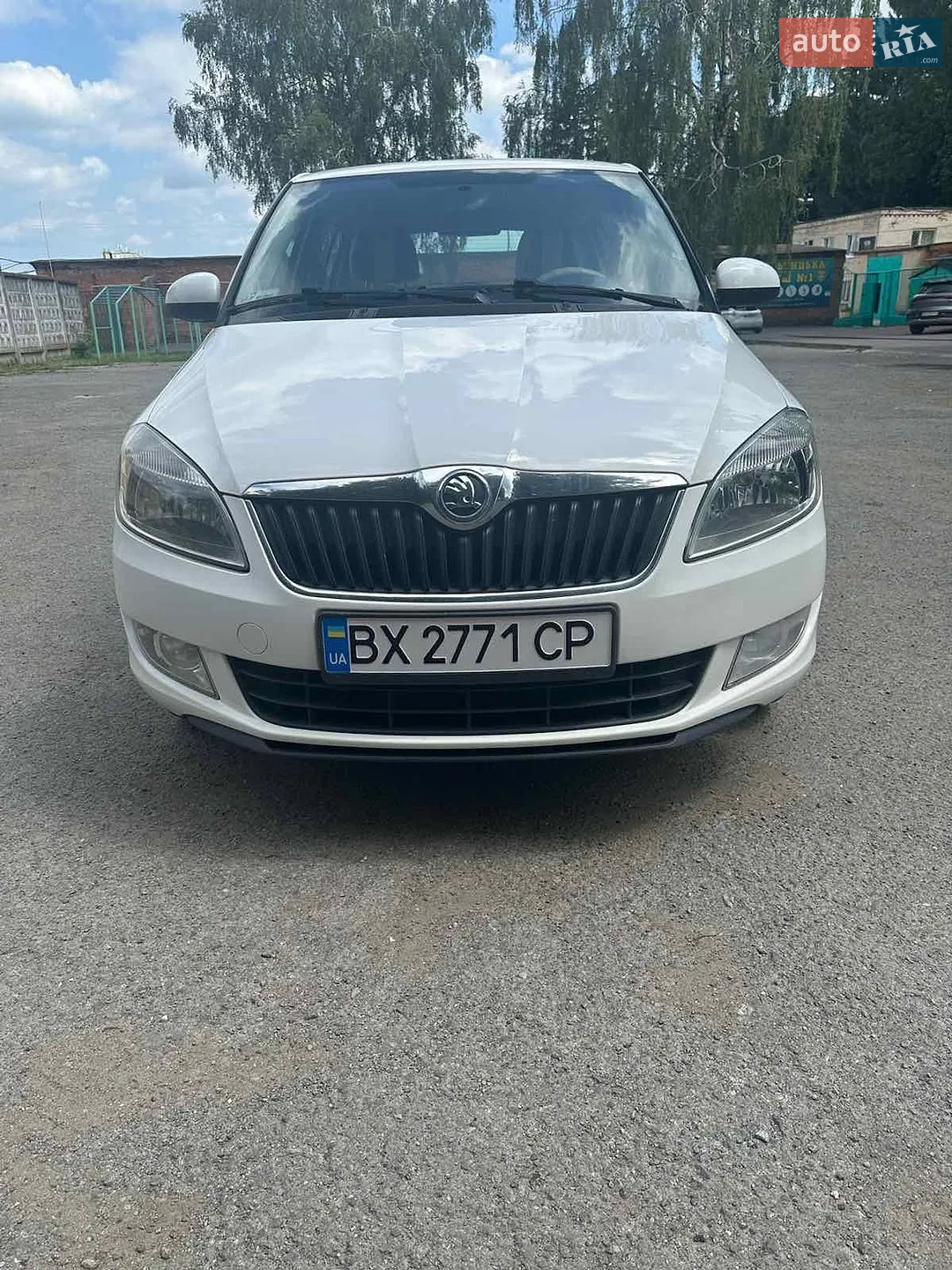 2014 Skoda Fabia - мініатюра 2
