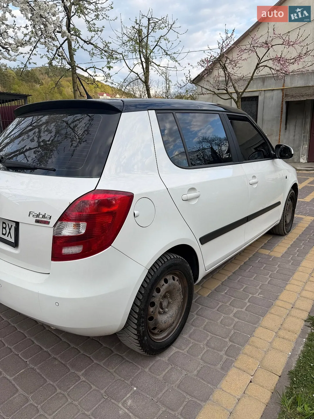 2010 Skoda Fabia - мініатюра 13
