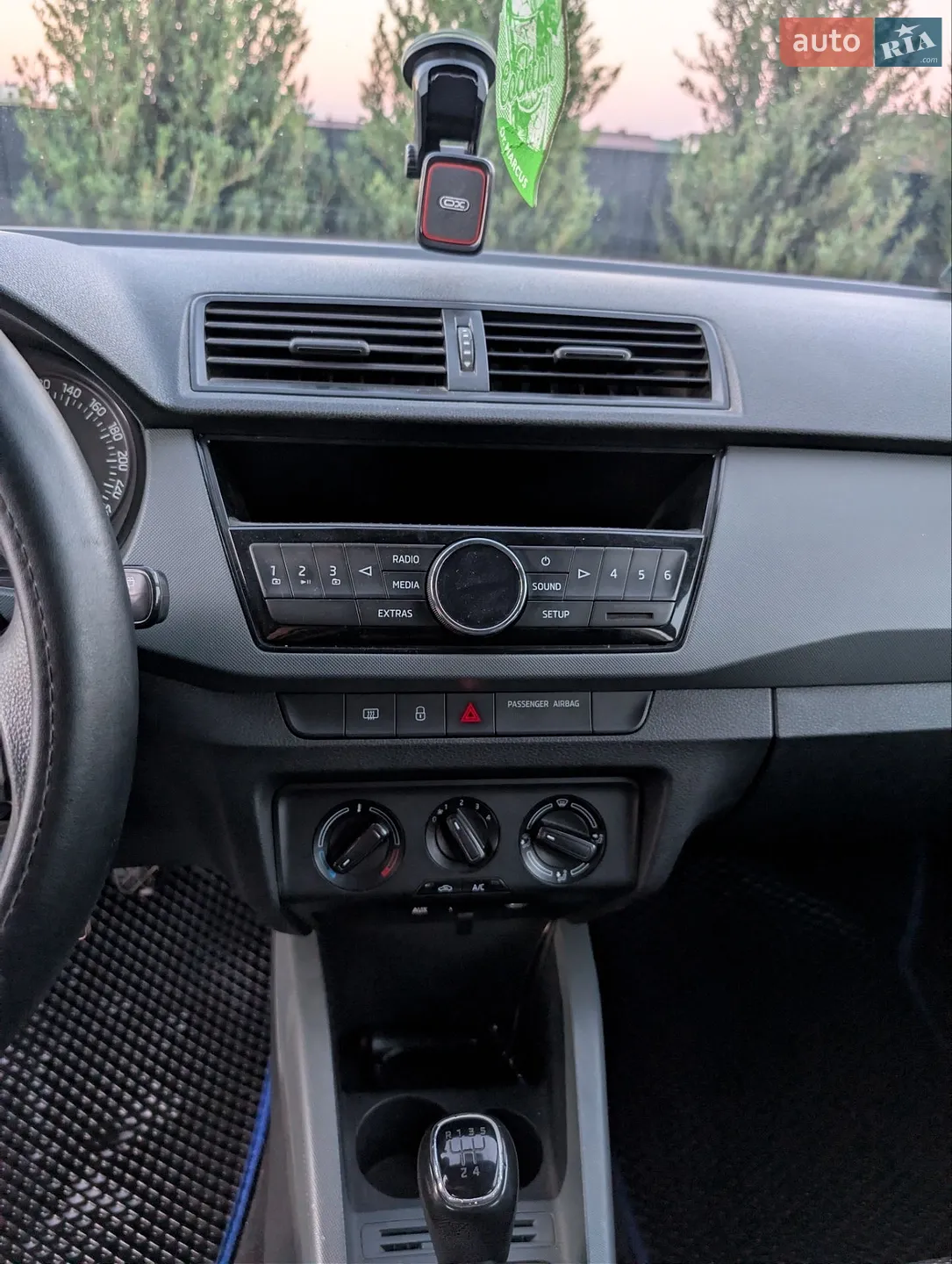 2015 Skoda Fabia - мініатюра 7