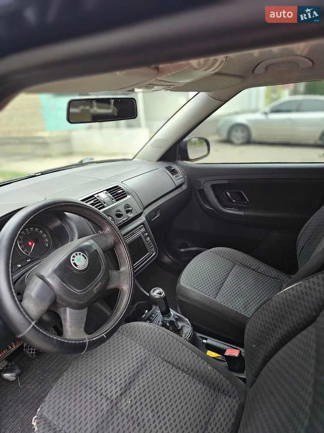 2010 Skoda Fabia - мініатюра 4