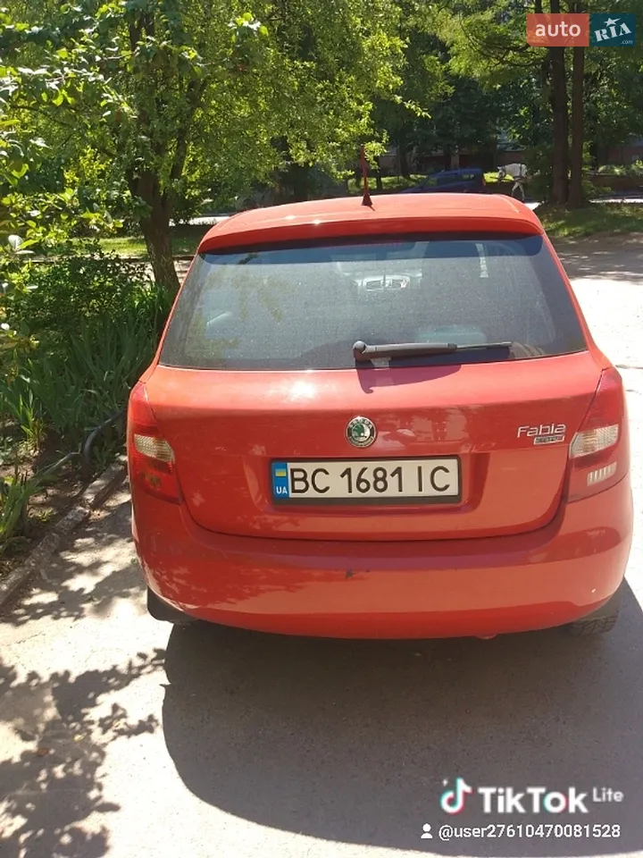2010 Skoda Fabia - мініатюра 14