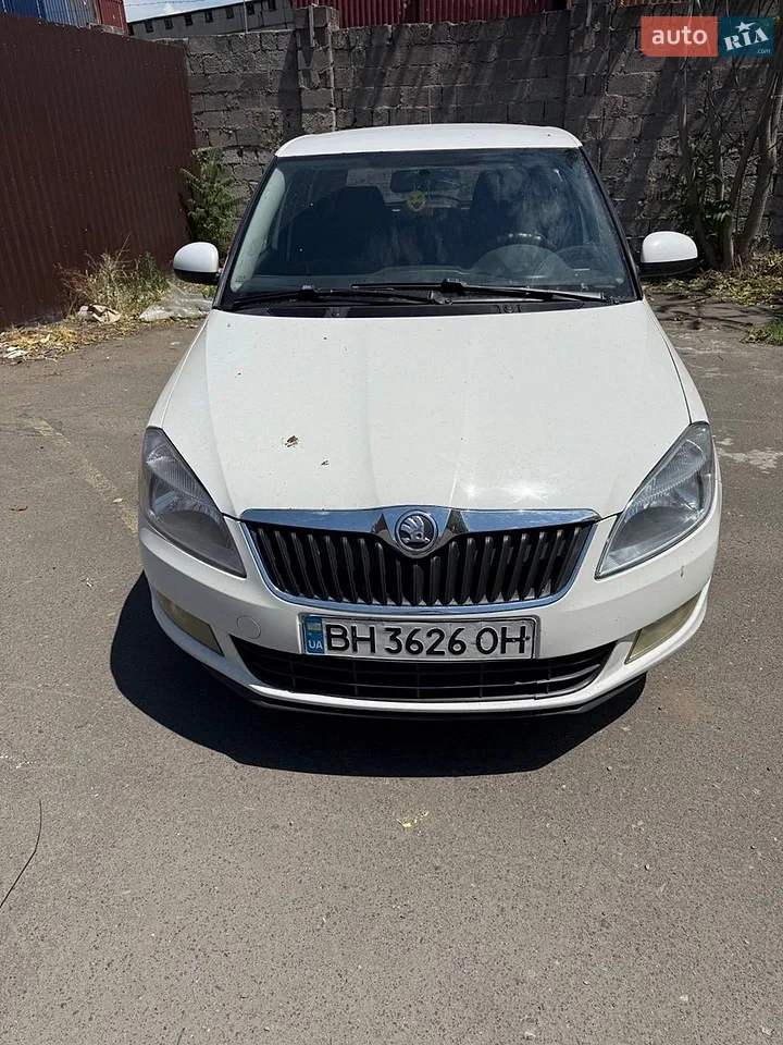2012 Skoda Fabia - мініатюра 47