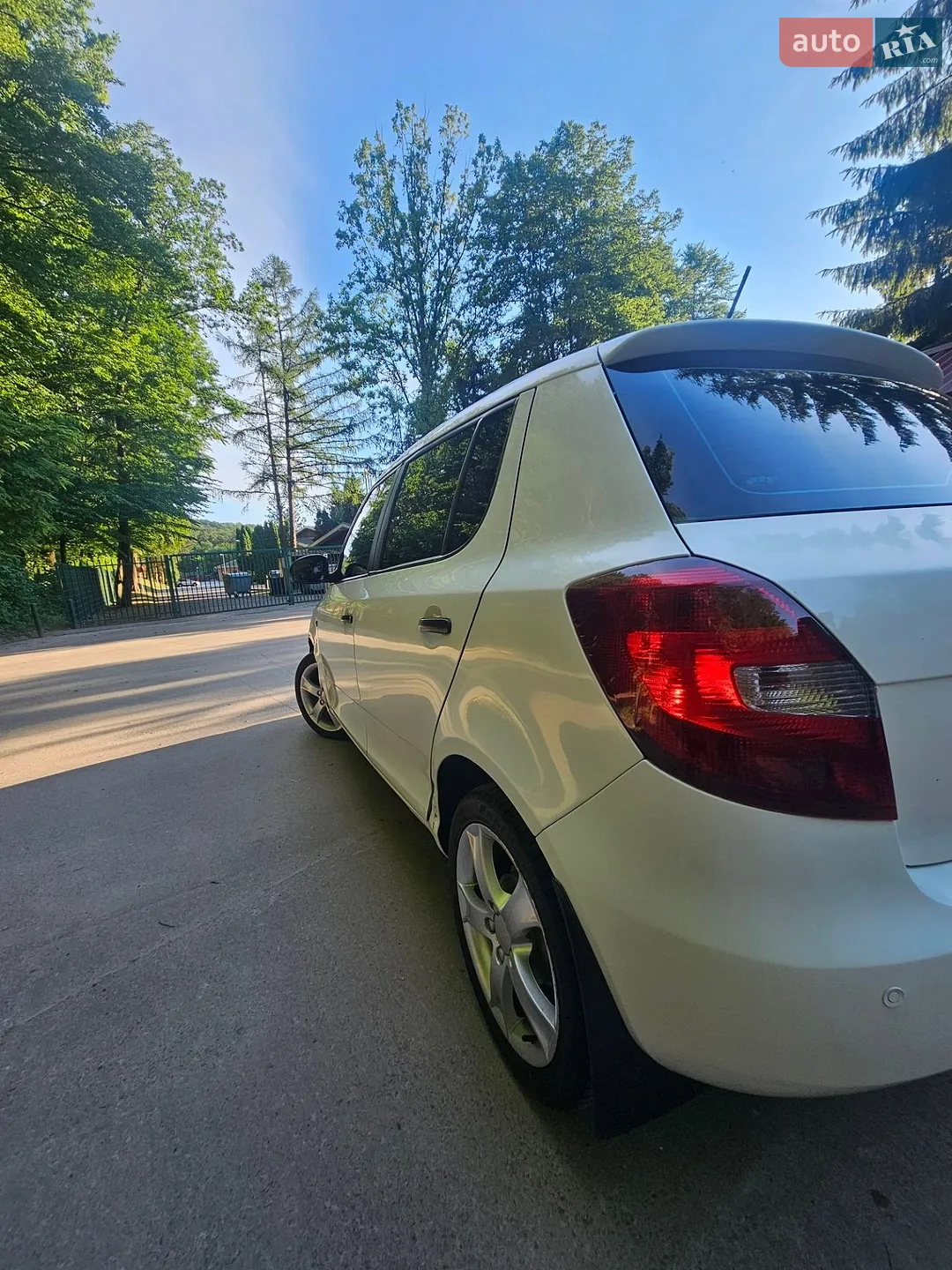 2010 Skoda Fabia - мініатюра 17