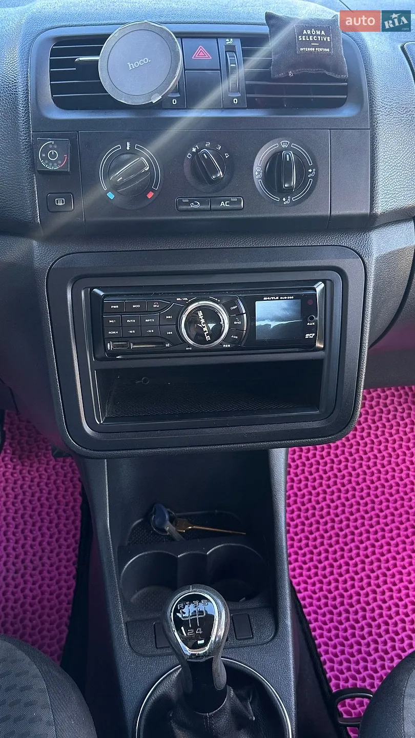 2012 Skoda Fabia - мініатюра 10