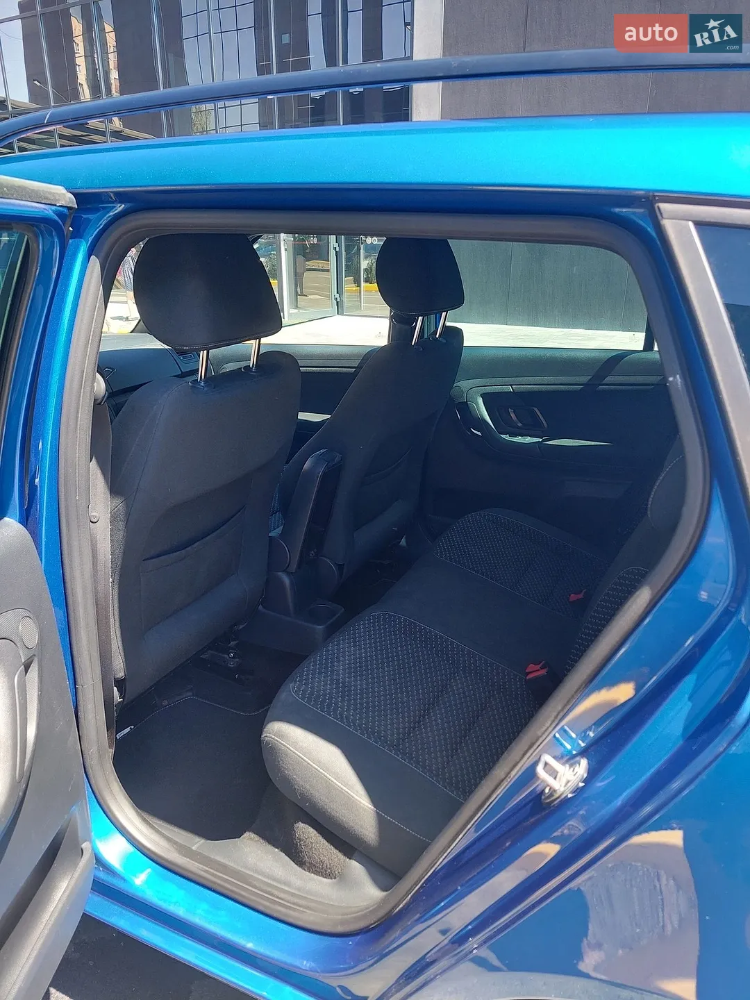 2011 Skoda Fabia - мініатюра 18