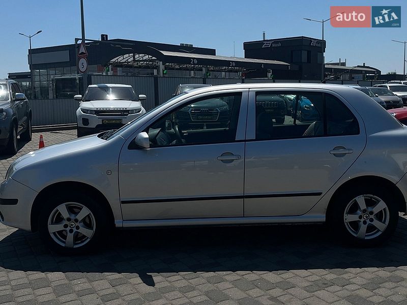 Хэтчбек Skoda Fabia 2006 в Мукачево