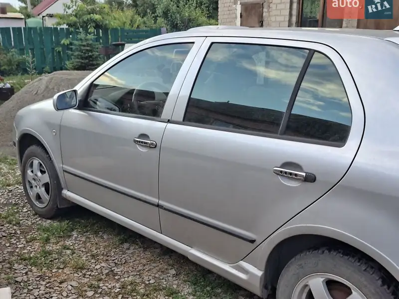 Skoda Fabia 2005 VIN TMBMC46Y75B035983 фото оголошення 5 з 42
