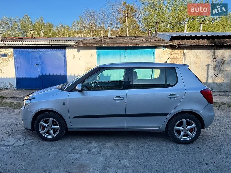 Skoda Fabia 2009 VIN TMBBF65JXA3102112 фото оголошення 8 з 49