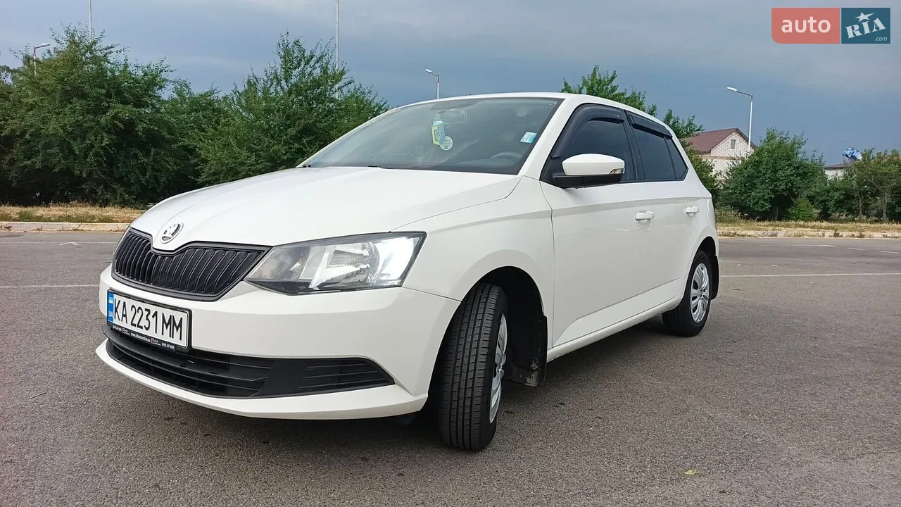 2016 Skoda Fabia - мініатюра 48