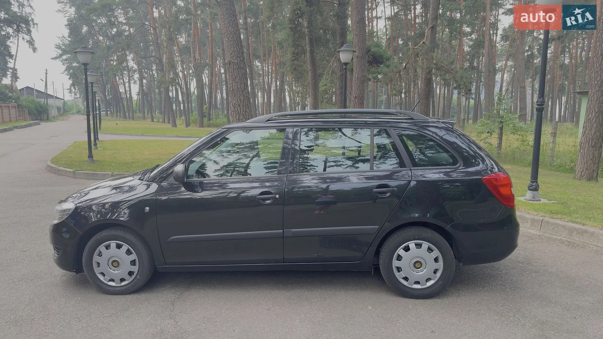 Skoda Fabia 2011 VIN TMBJM25J5B3169079 фото оголошення 2 з 17