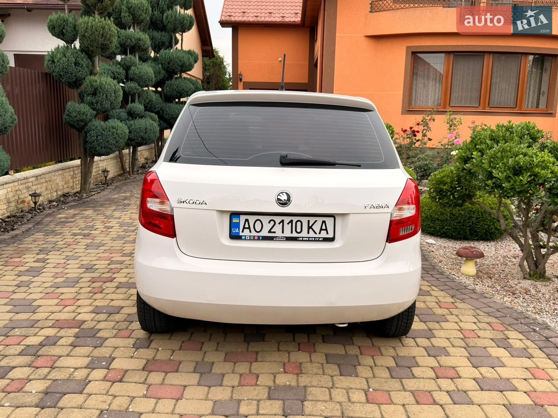 2014 Skoda Fabia - мініатюра 8