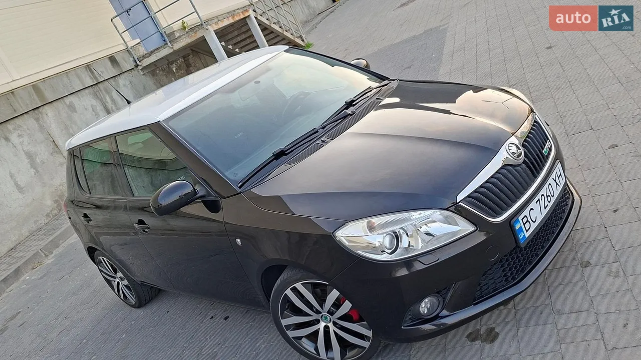 2010 Skoda Fabia - мініатюра 20