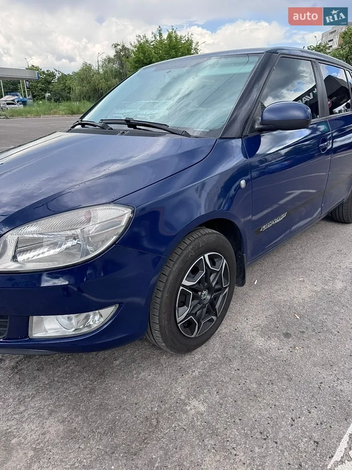 2013 Skoda Fabia - мініатюра 16