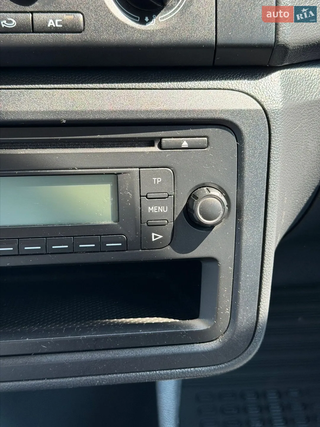2014 Skoda Fabia - мініатюра 36