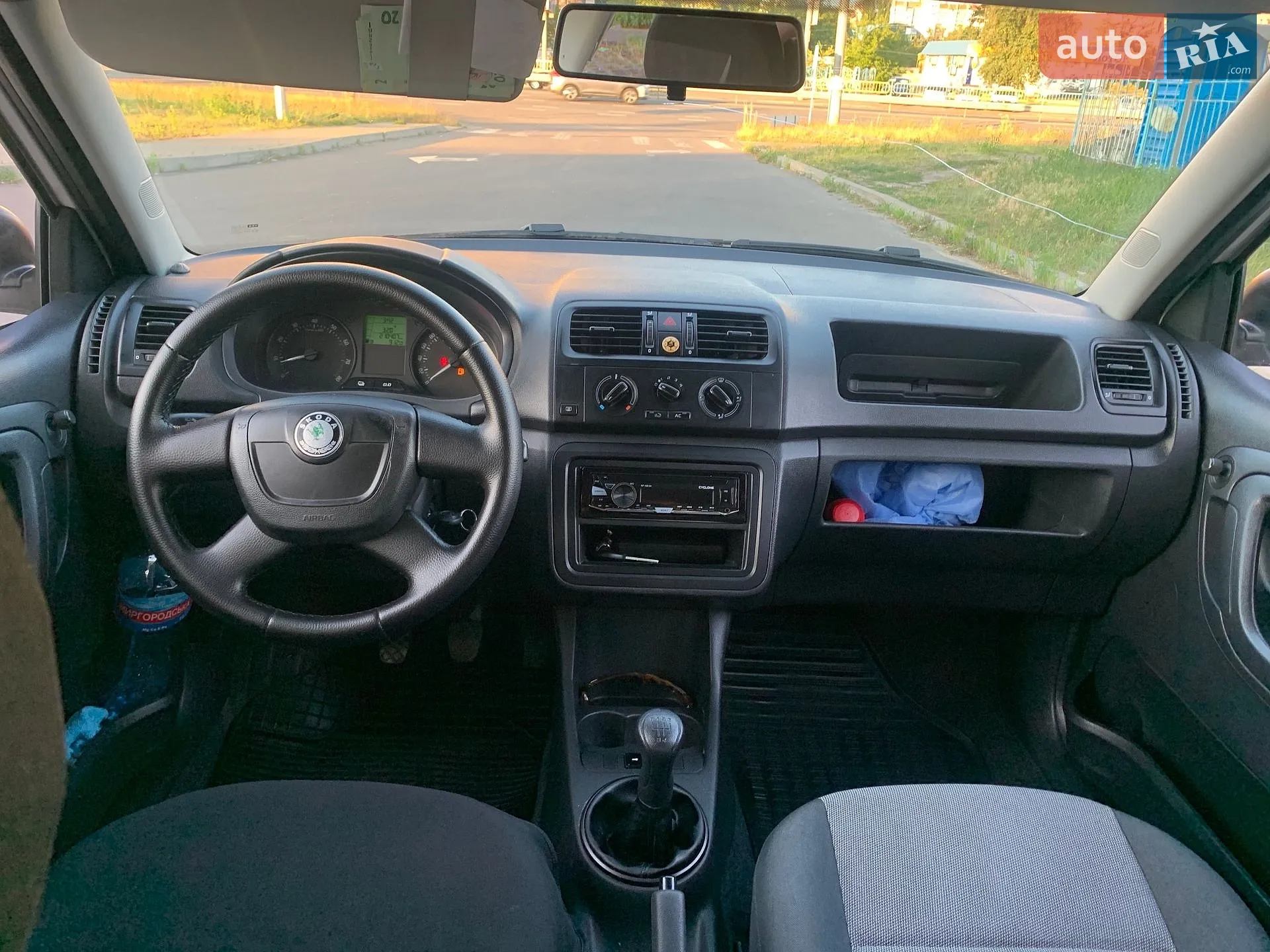 2011 Skoda Fabia - мініатюра 27