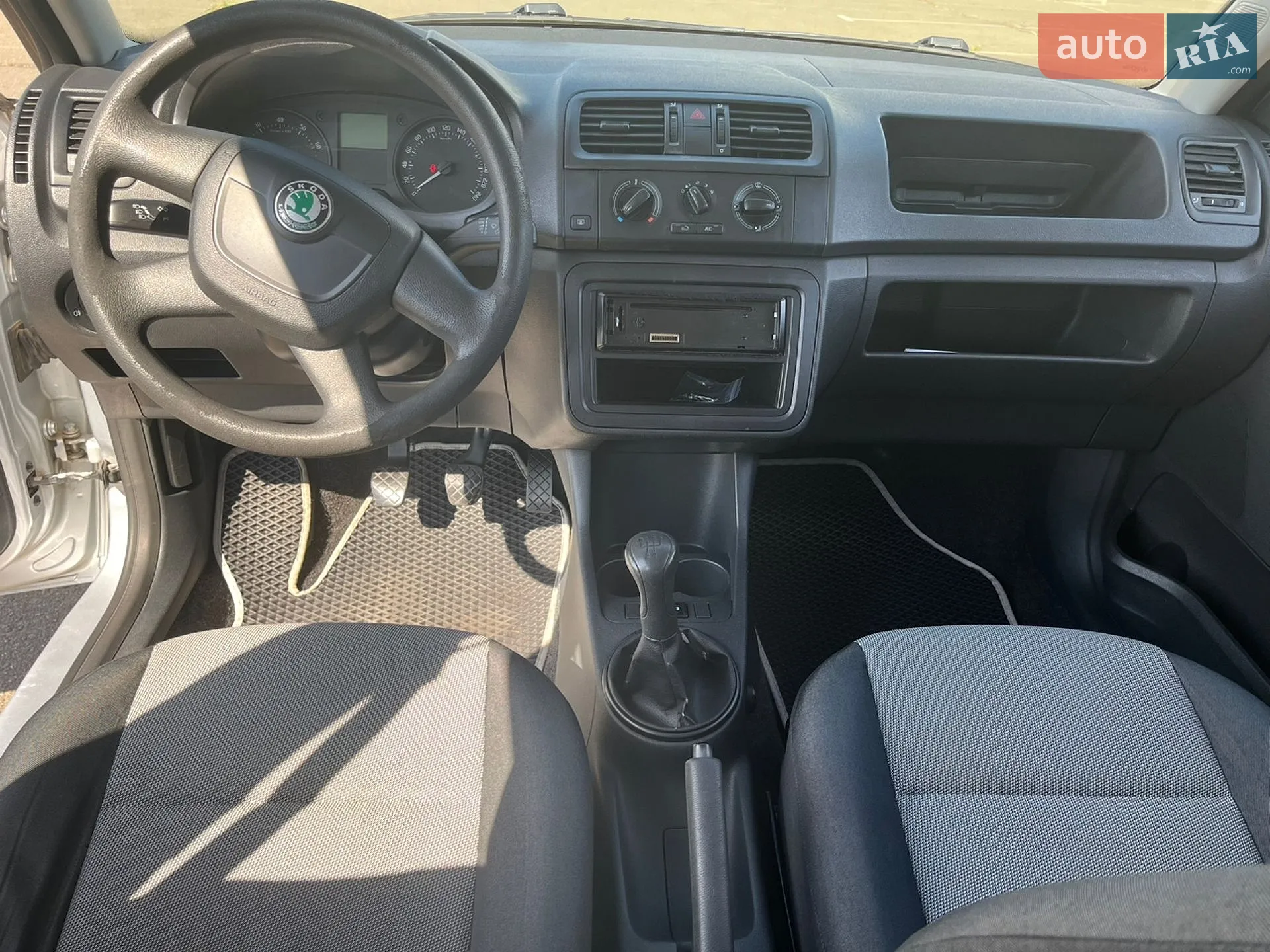 2012 Skoda Fabia - мініатюра 26