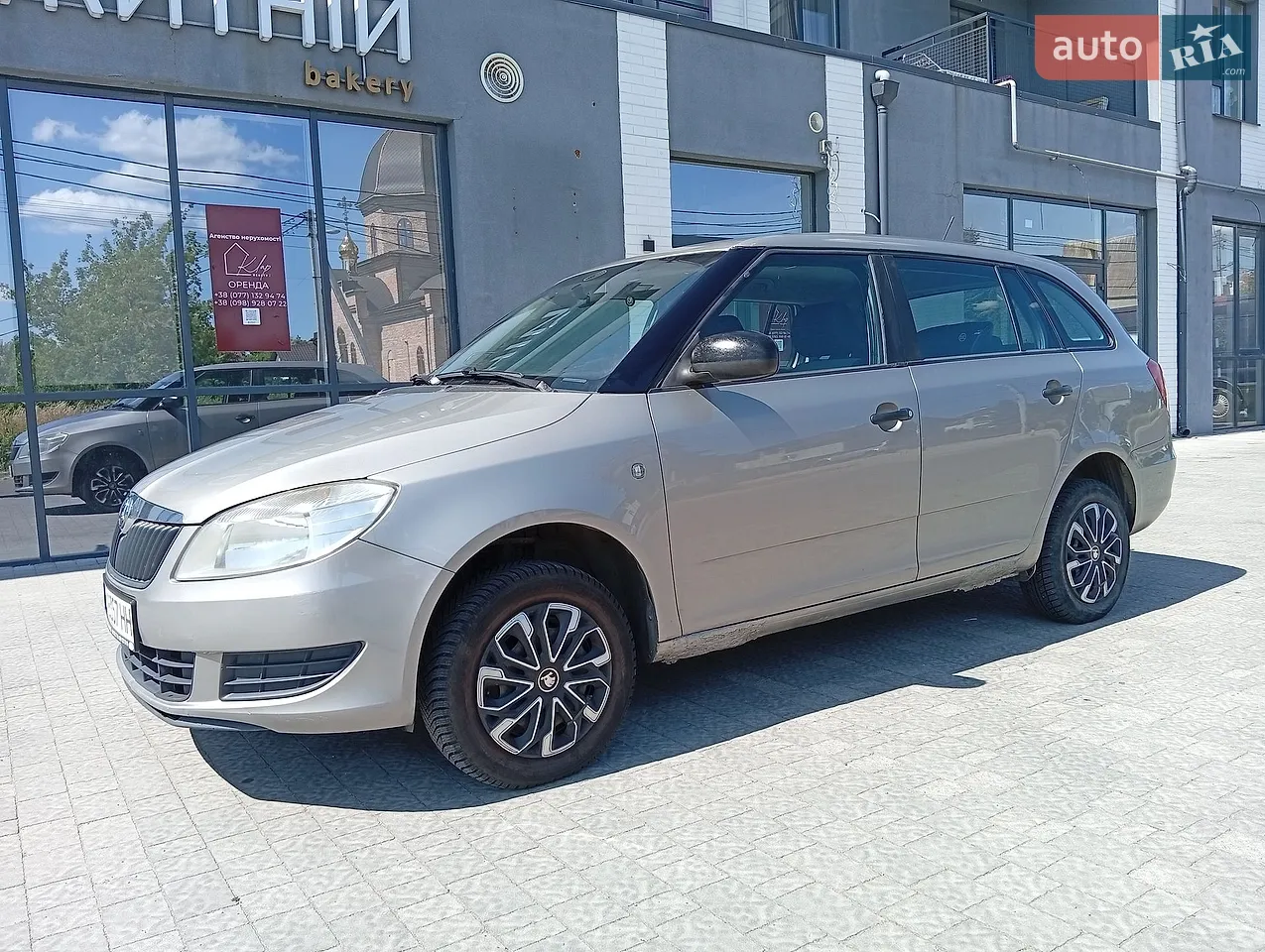 2010 Skoda Fabia - мініатюра 49