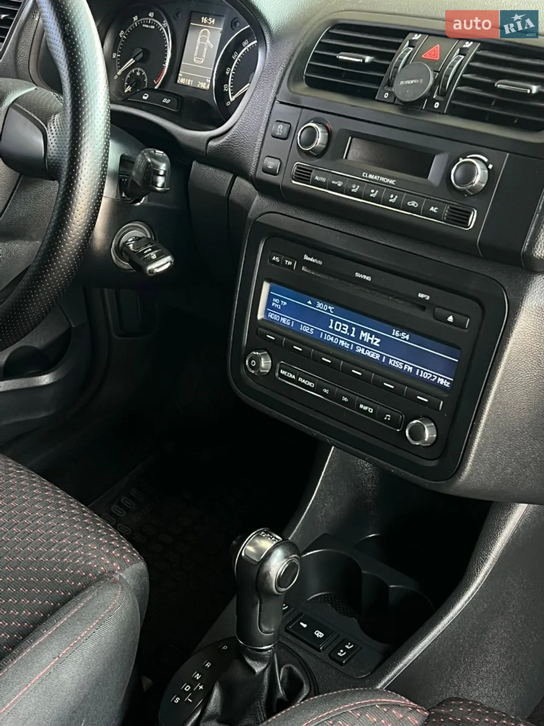 2010 Skoda Fabia - мініатюра 21
