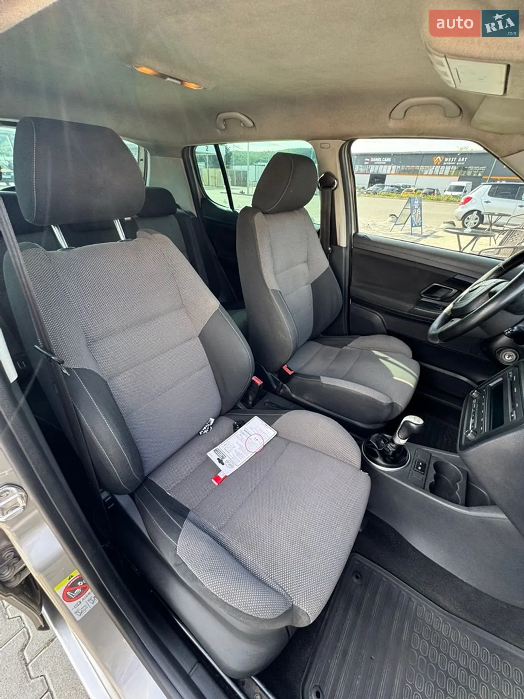 2011 Skoda Fabia - мініатюра 14