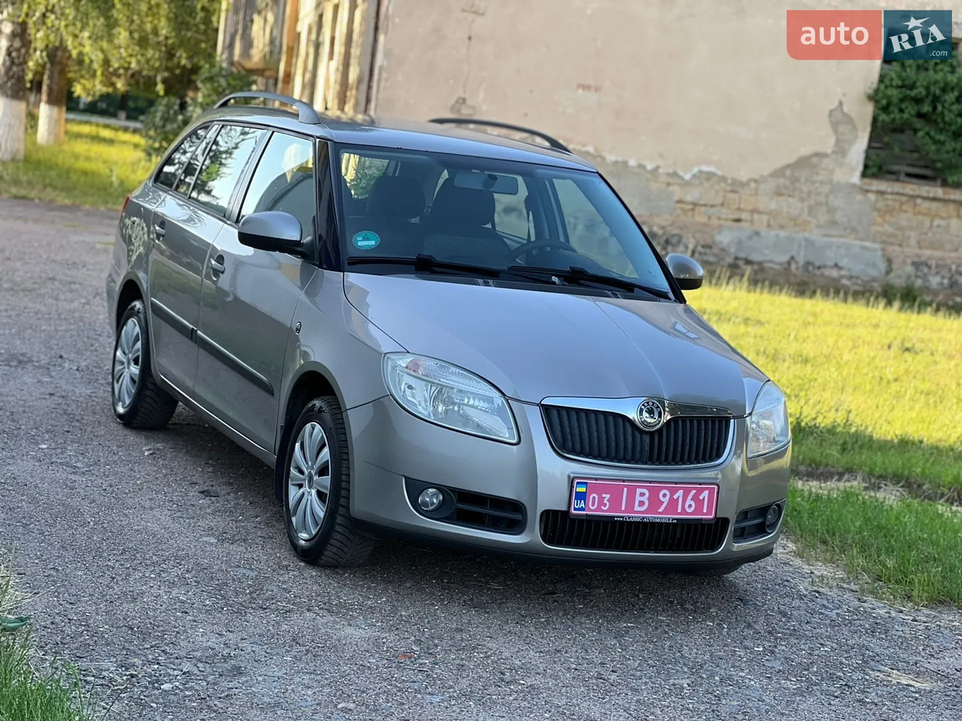 2010 Skoda Fabia - мініатюра 14