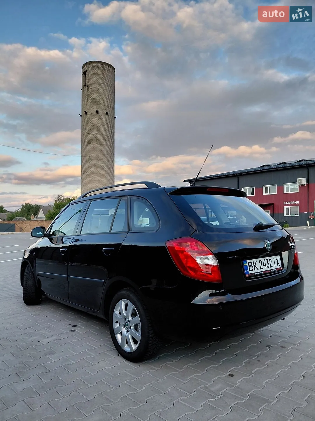2010 Skoda Fabia - мініатюра 3