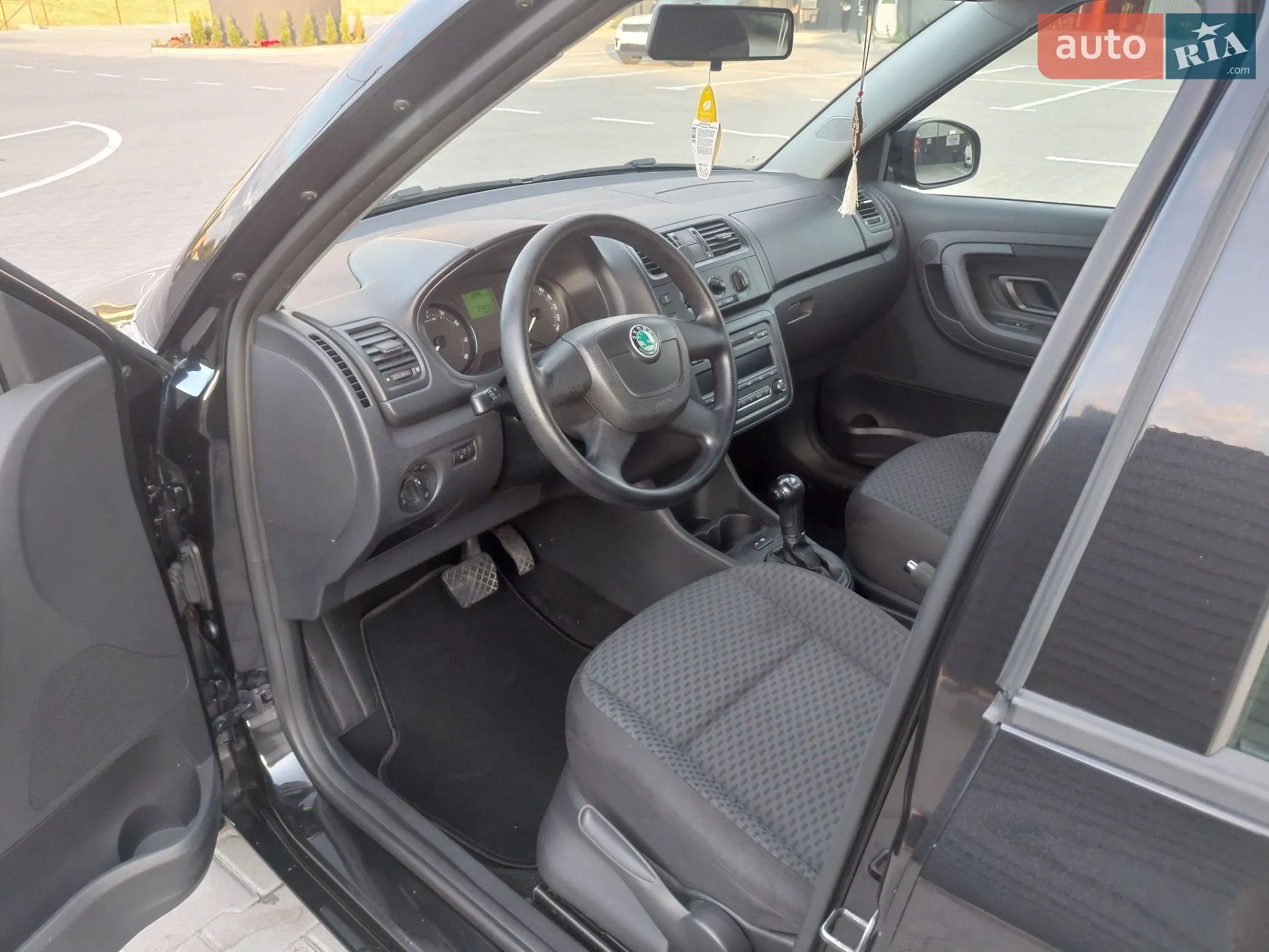 2010 Skoda Fabia - мініатюра 25