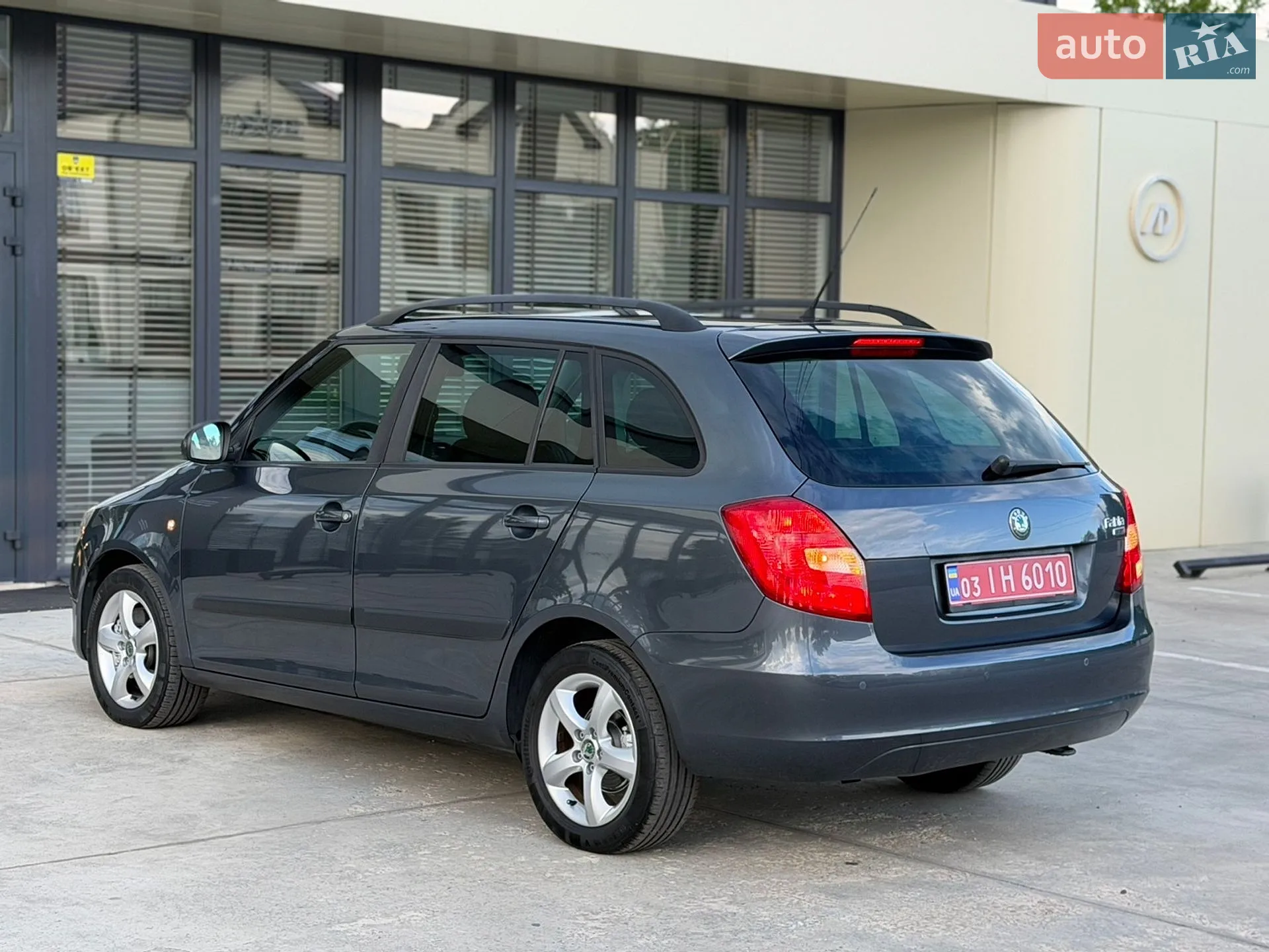 2011 Skoda Fabia - мініатюра 32