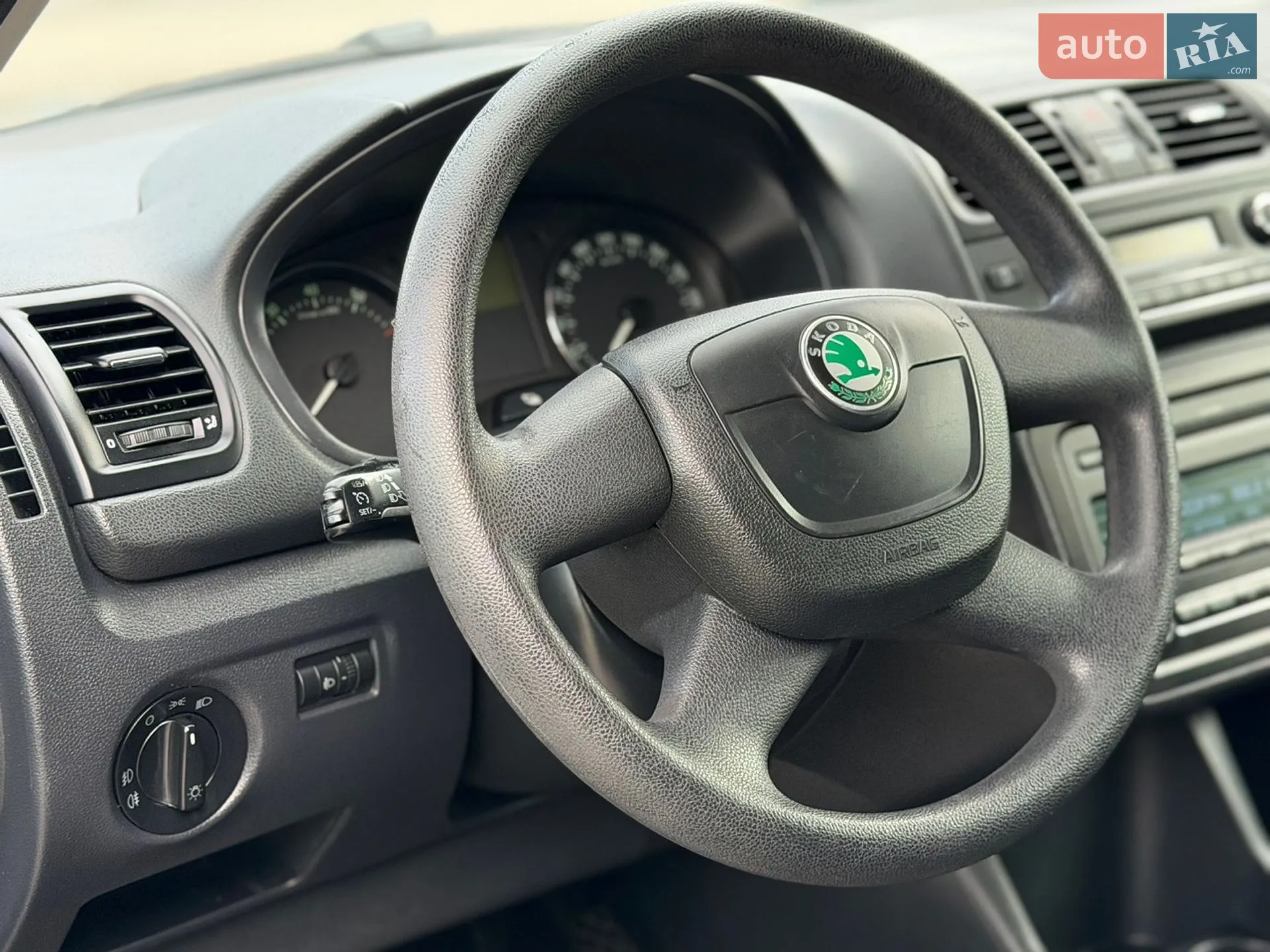 2011 Skoda Fabia - мініатюра 41