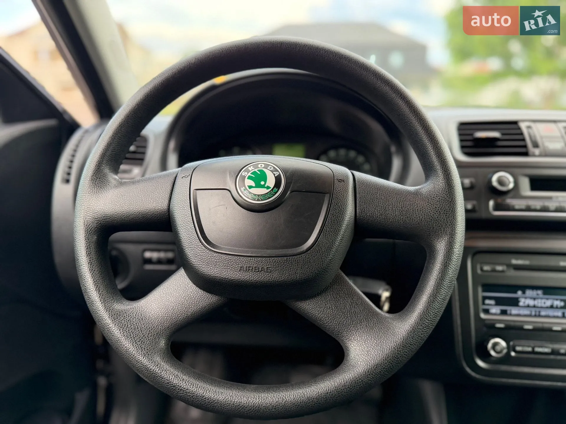 2011 Skoda Fabia - мініатюра 47