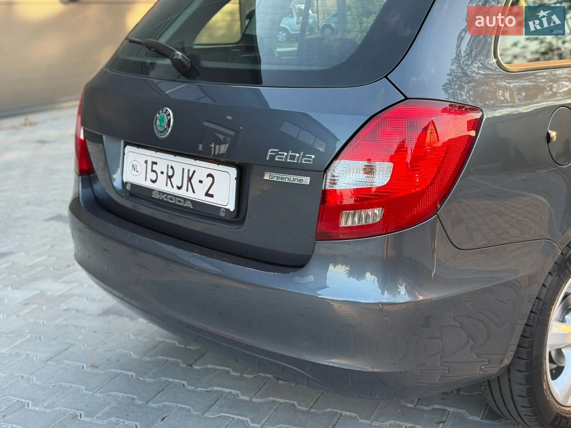 2011 Skoda Fabia - мініатюра 16