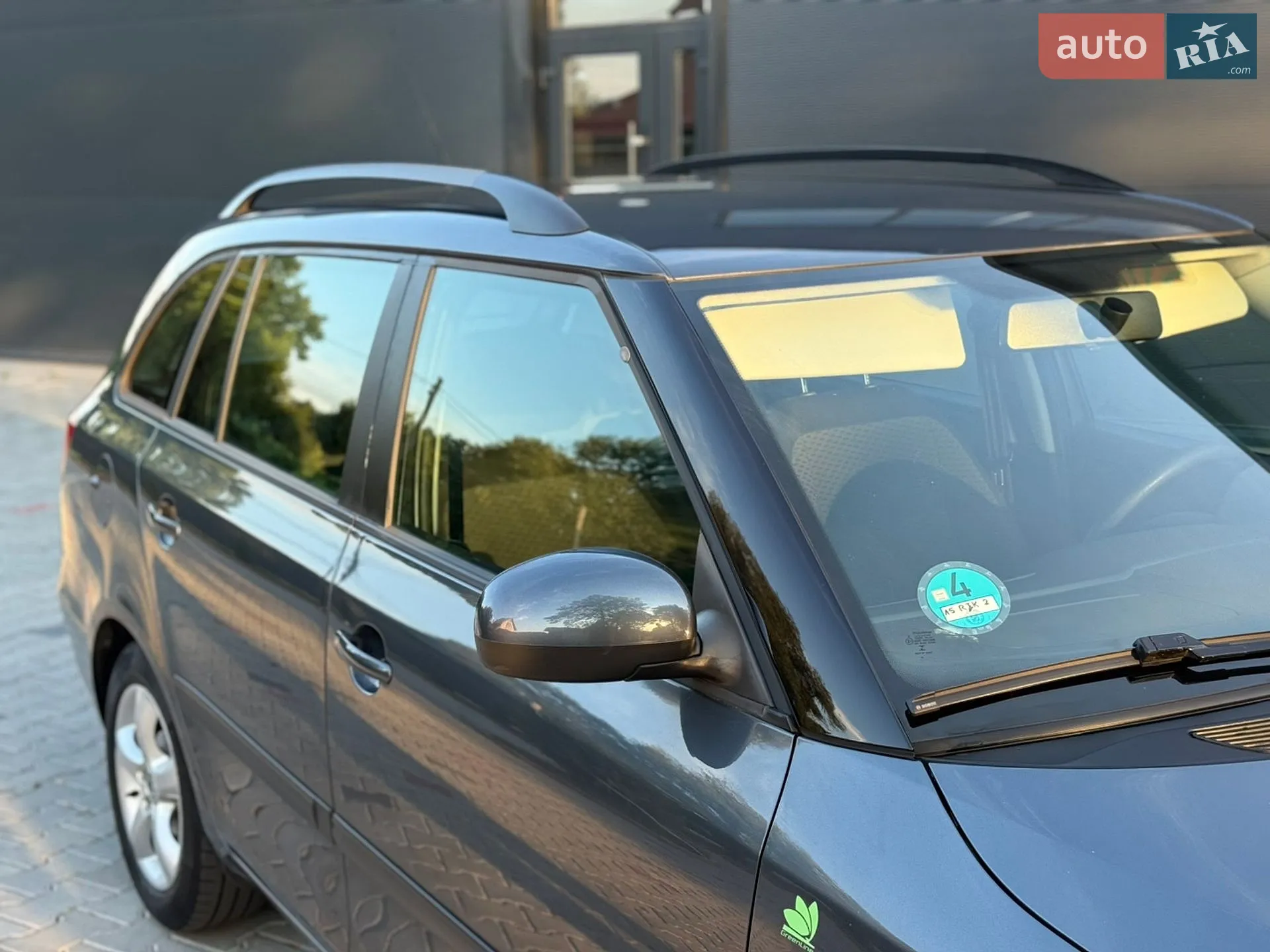 2011 Skoda Fabia - мініатюра 8