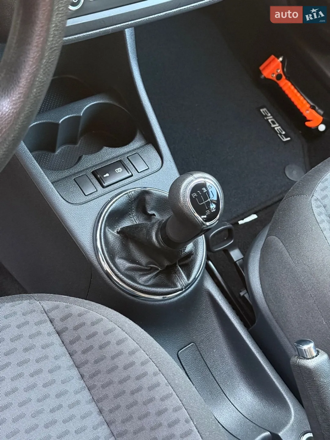2011 Skoda Fabia - мініатюра 30