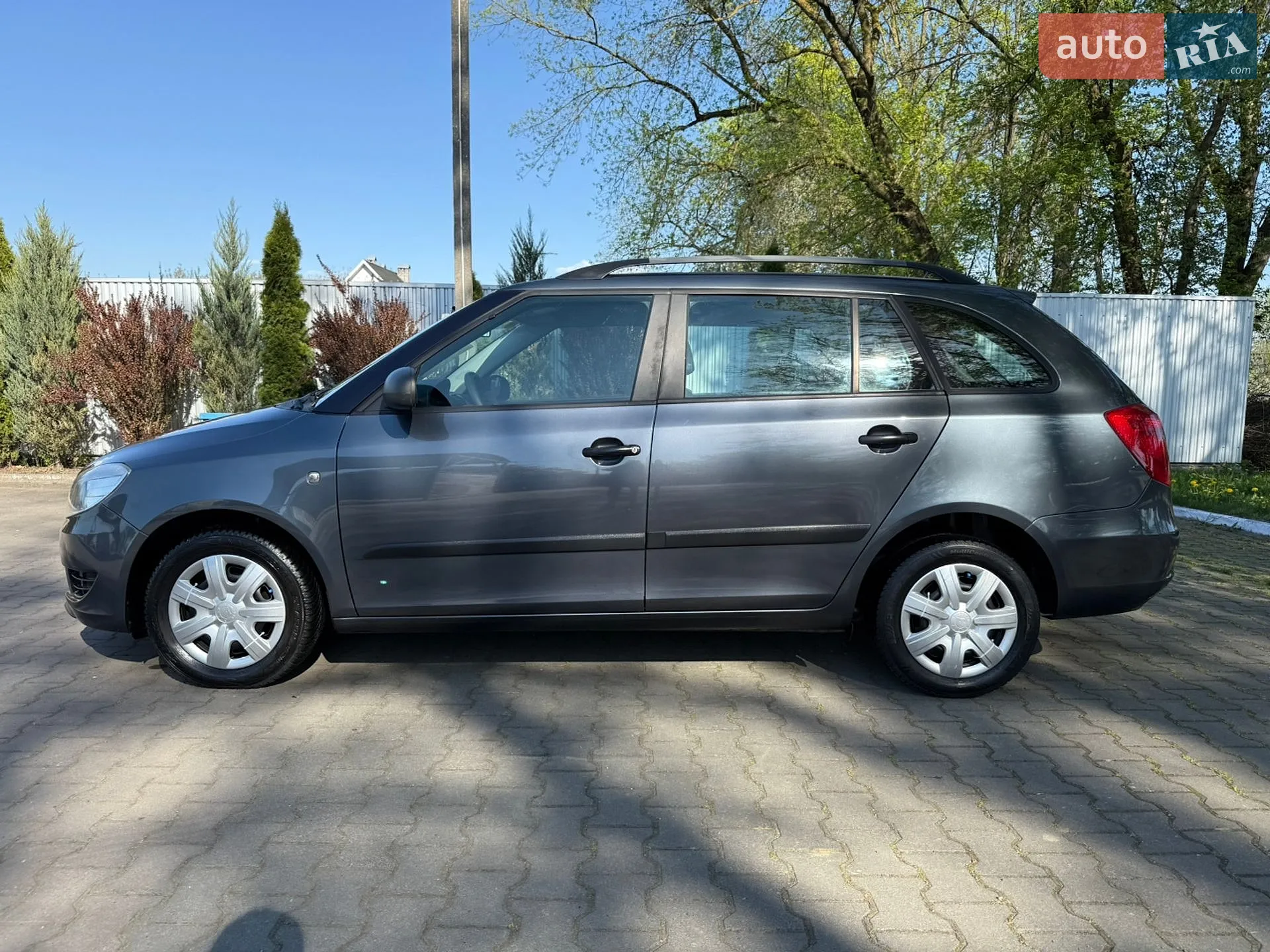 2010 Skoda Fabia - мініатюра 63