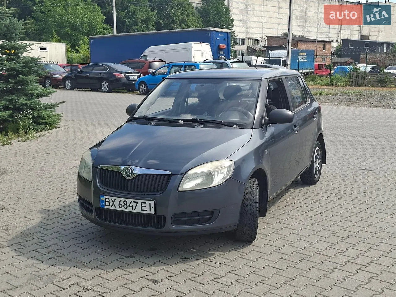 2010 Skoda Fabia - мініатюра 13