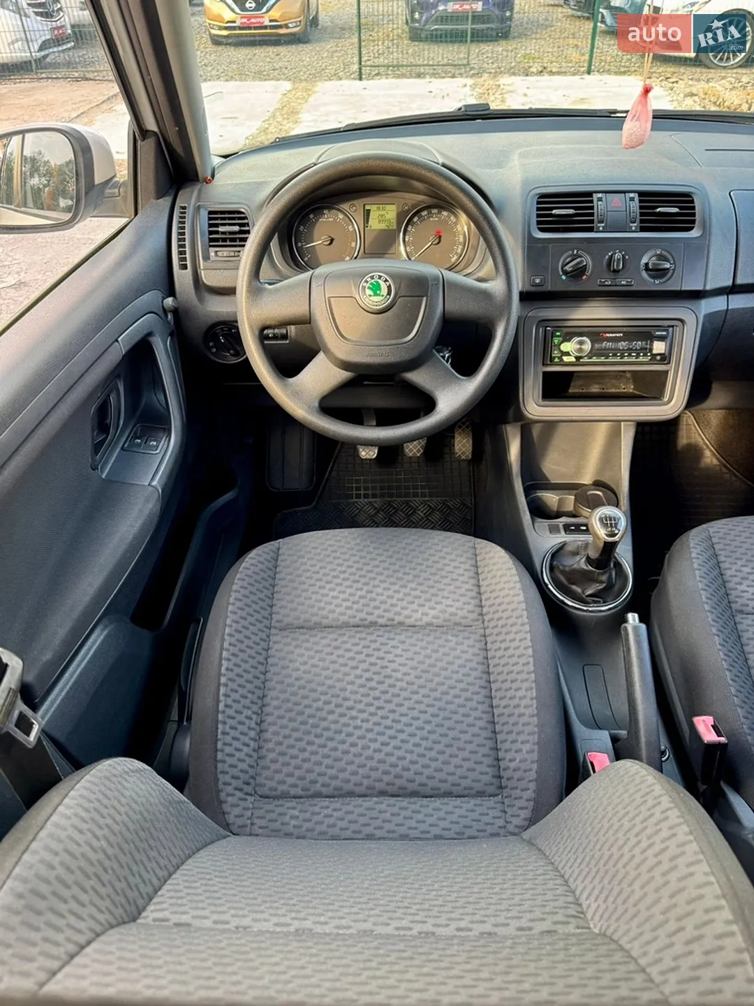 2012 Skoda Fabia - мініатюра 42