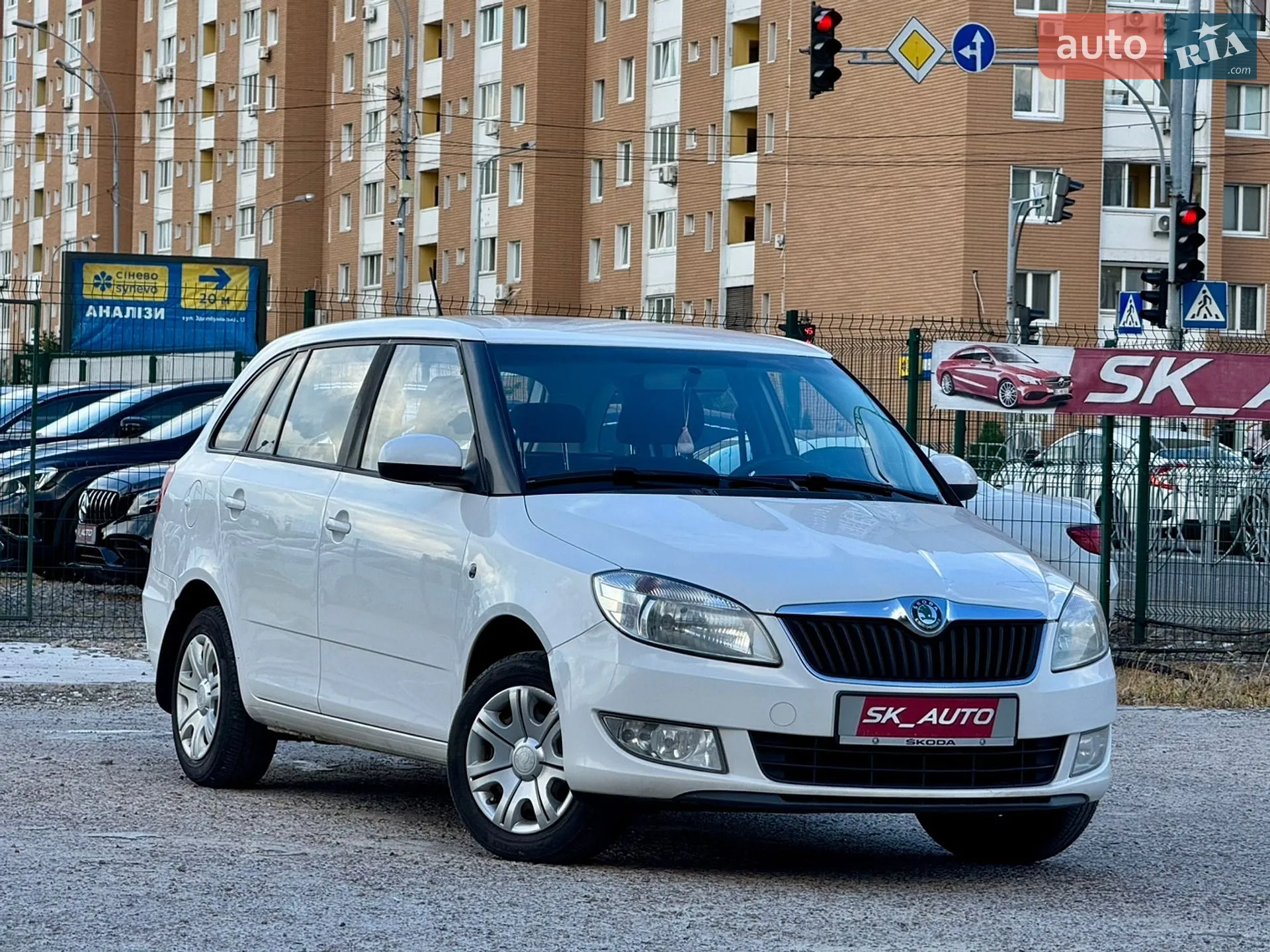 2012 Skoda Fabia - мініатюра 58