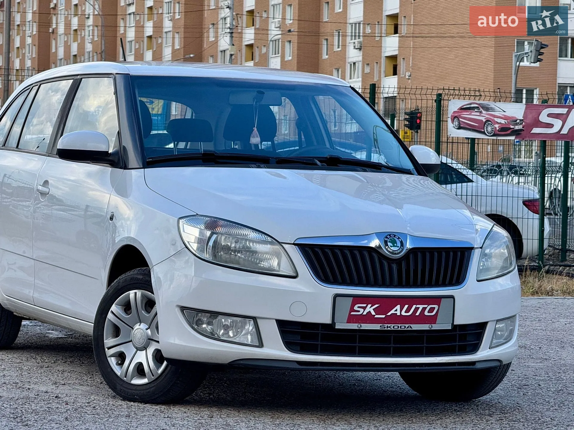 2012 Skoda Fabia - мініатюра 62