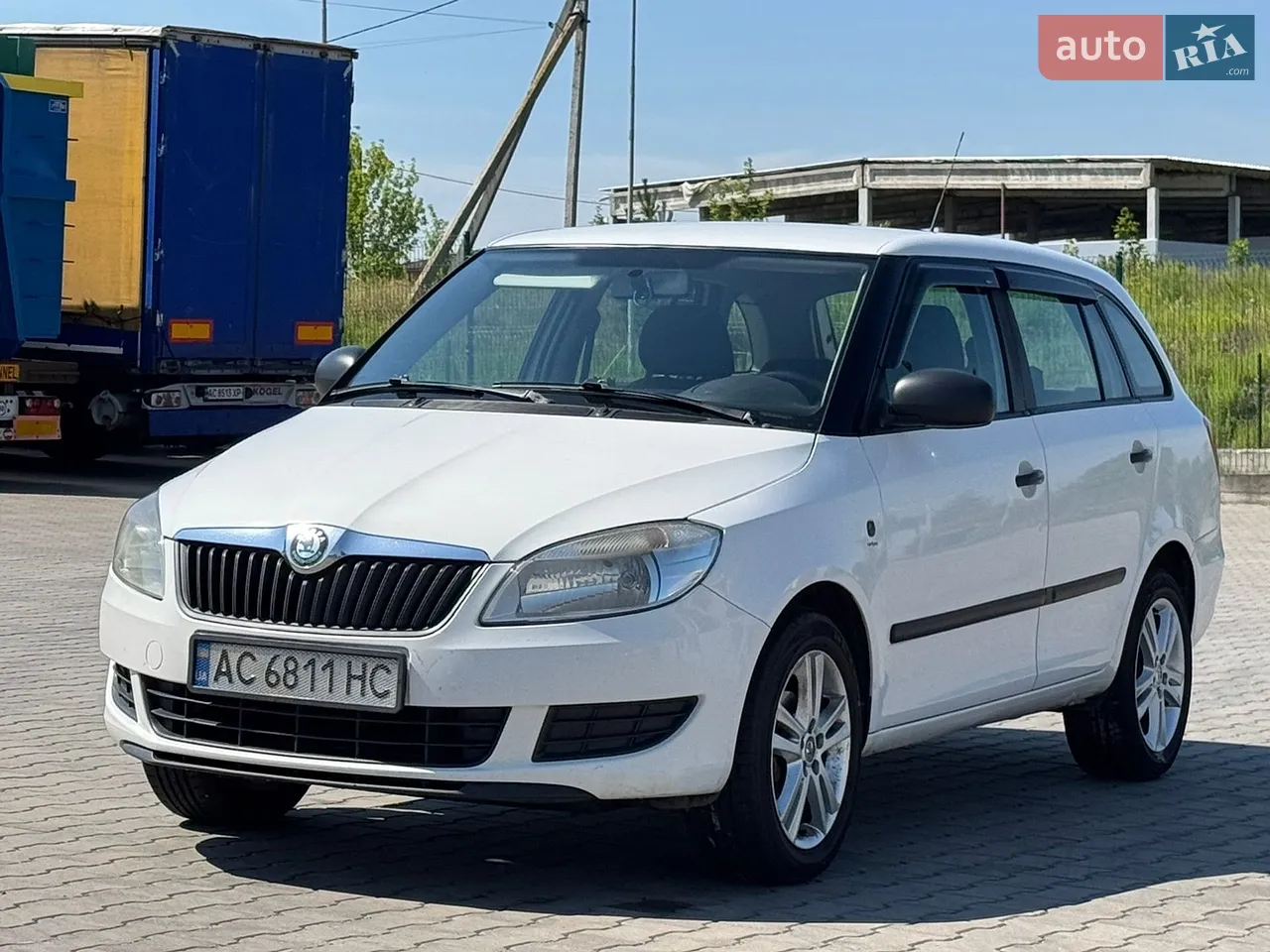 2010 Skoda Fabia - мініатюра 26