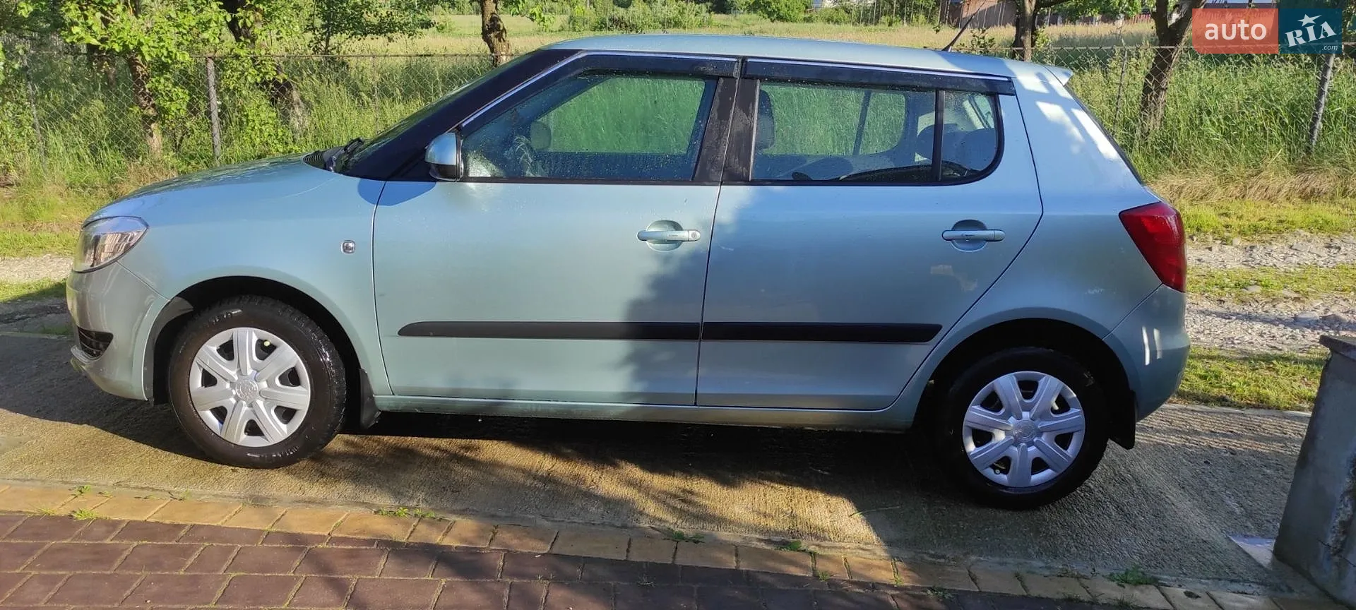 2010 Skoda Fabia - мініатюра 18