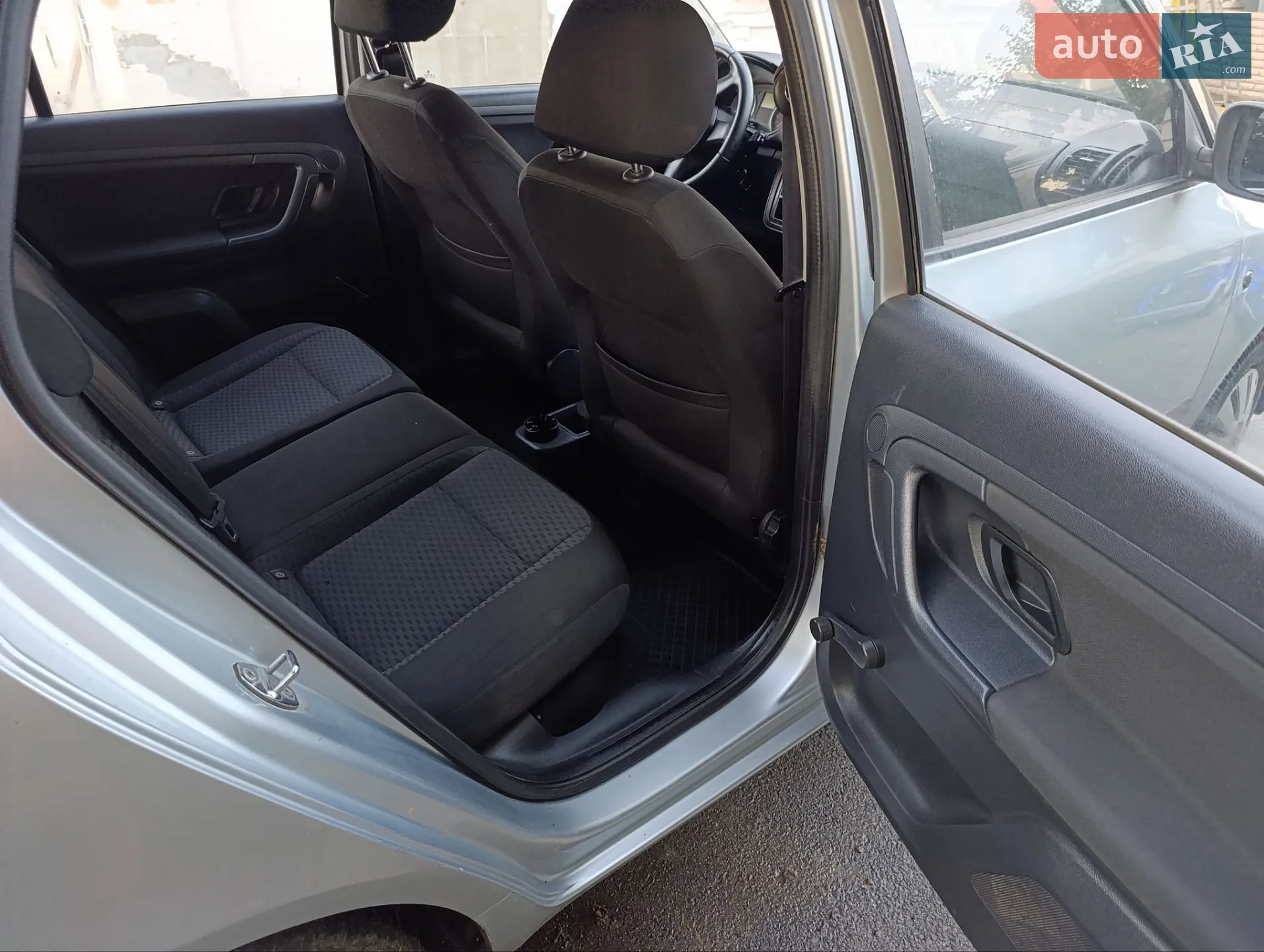 2012 Skoda Fabia - мініатюра 10