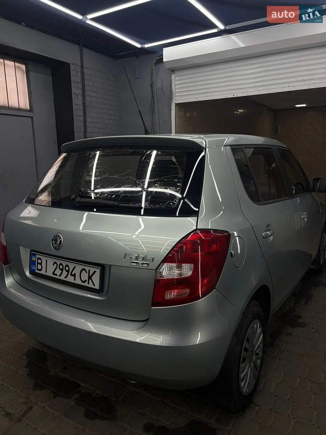 2010 Skoda Fabia - мініатюра 5