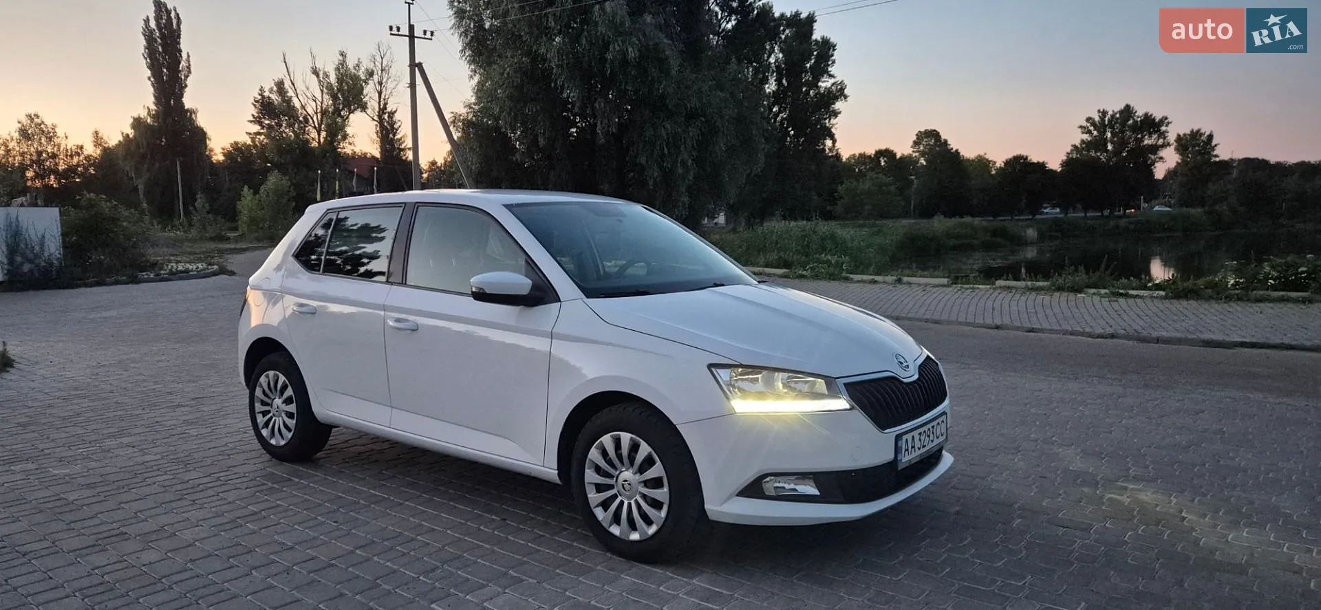 2019 Skoda Fabia - мініатюра 3