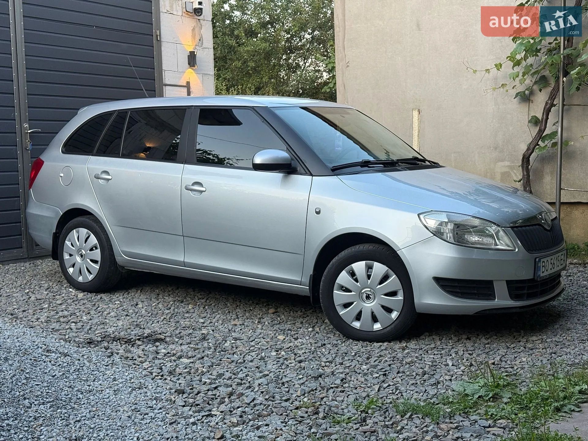 2010 Skoda Fabia - мініатюра 26