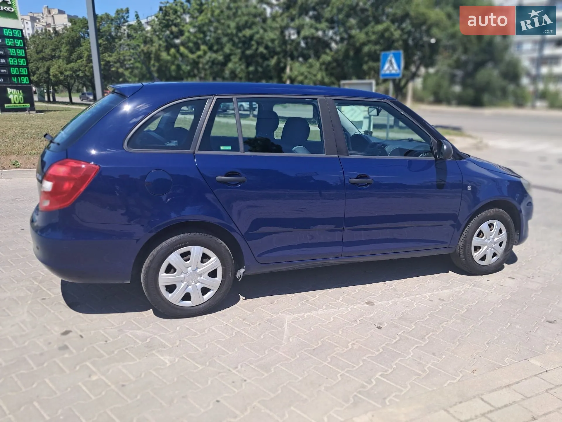 2014 Skoda Fabia - мініатюра 9
